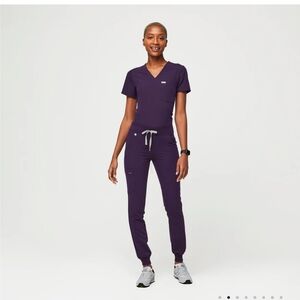 Figs High Waisted Zamora Jogger Scrubs Set in Purple Jam S